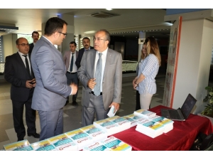 Gençler, Hayallerine Büyükşehirle Hazırlanıyor