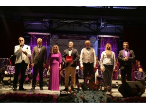 Mezitli’de ’Anneler Günü’ne Özel Konser