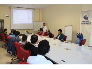 Erciyes Teknopark Firmaları, Meetup Etkinliklerinde Buluştu