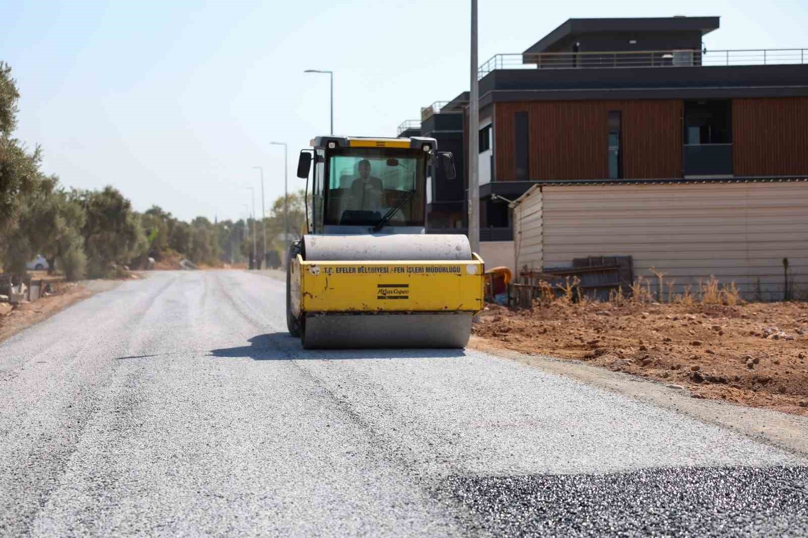 efeler-de-yol-yenileme-calismalari-suruyor