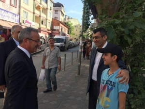 Başkan Köşker, Çarşı Esnafını Ziyaret Etti