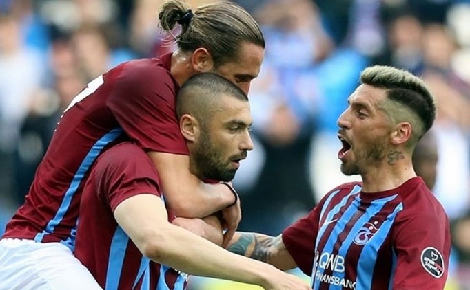 Trabzonspor'dan Burak Yılmaz Ve Sosa Açıklaması!