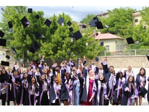 Çemişgezek Myo’da Mezuniyet