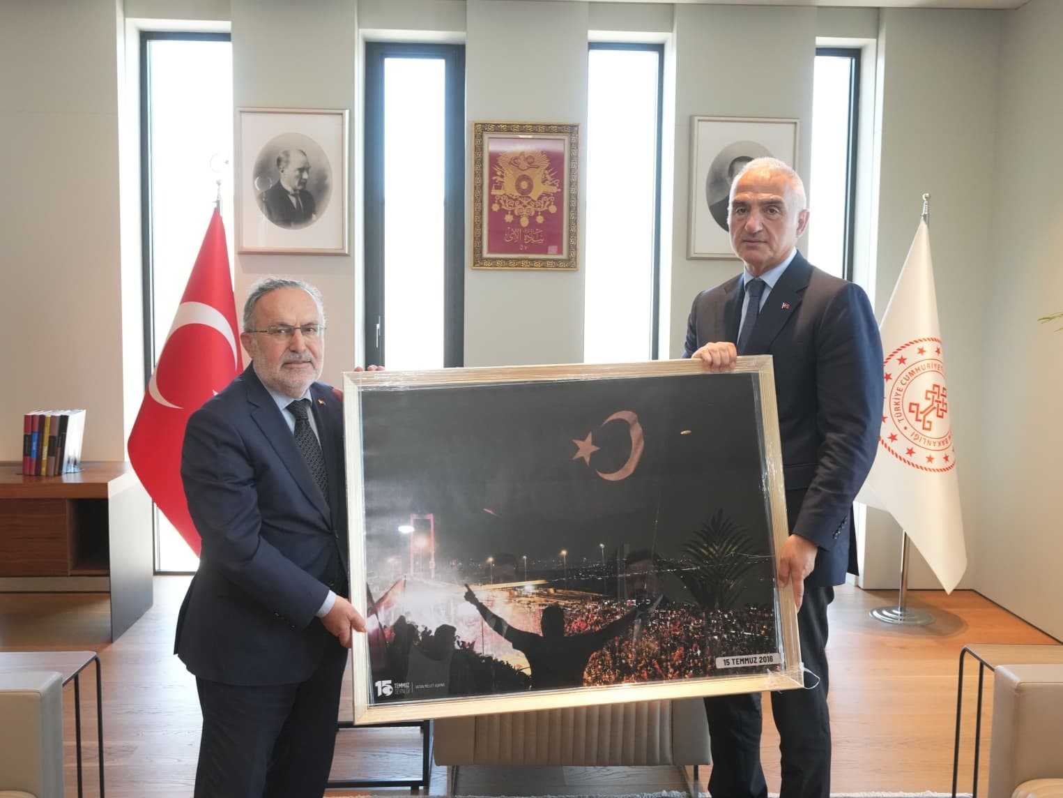 bakan-ersoy-dan-15-temmuz-mesaji