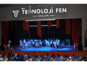 Miniklerin Yıl Sonu Gösterisi Hayran Bıraktı