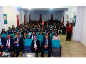 Malazgirt’te ‘Hemşireler Günü’ Etkinliği