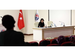 Gaün’de "Halkla İlişkiler Çalışmalarında Basının Önemi" Konulu Söyleşi