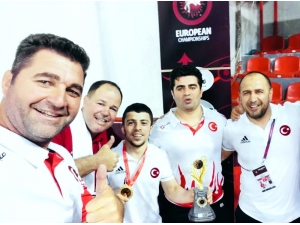 Adem Burak Uzun Avrupa Şampiyonu Oldu