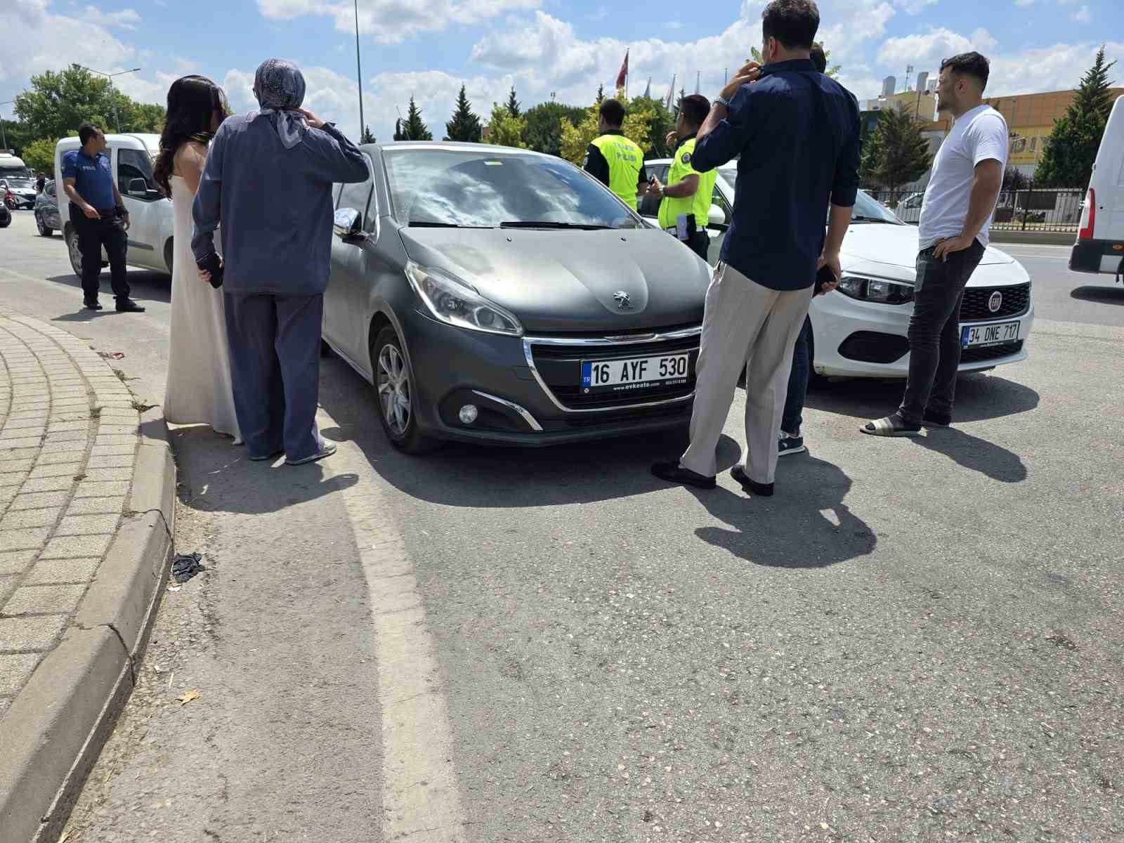 bursa-inegol-de-otomobil-motorsiklete-carpti-2-yarali