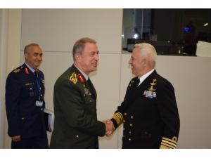 Genelkurmay Başkanı Akar, Yunan Mevkidaşı İle Görüştü