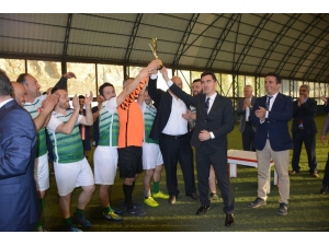 Kaymakamlık Kupasının Şampiyonu Esnafspor Oldu