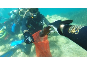 19 Koyda Gerçekleşen Deniz Dibi Temizlik Çalışmaları Sona Erdi