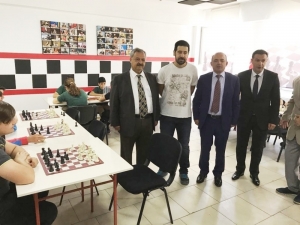 Burhaniye’de Satranç Ve Akıl Oyunları Sınıfı Açıldı