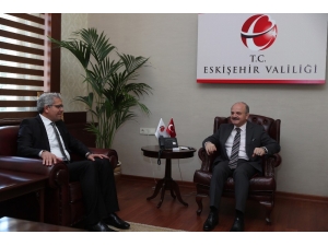 Eosb Yönetim Kurulu Vali Özdemir Çakacak’ı Ziyaret Etti