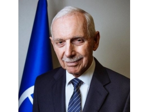 Bm Mülteciler Direktörü: "Mülteci Almak Milli Menfaattir"