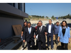 Başkan Köşker Ve Kaymakam Güler Mevlana Modern Pazaryeri’ni Gezdi