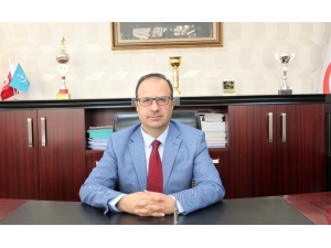 İl Sağlık Müdüründen Sahurda Sadece Su İçenlere Uyarı