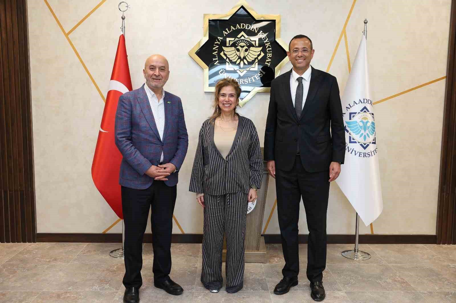 prof-dr-mehmet-kilic-aile-gelecegin-sekillenmesidir