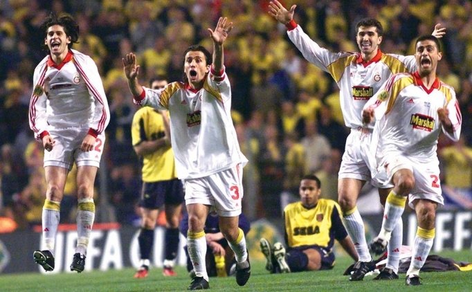 Galatasaray'ın Uefa Kupası Zaferinin 18. Yıl Dönümü