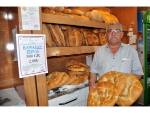 Nazilli’de Ramazan Pidesi 2 Liradan Satılıyor