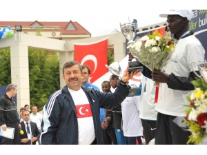 Darıca Uluslararası Yarı Maratonu’na Bronz Etiketi