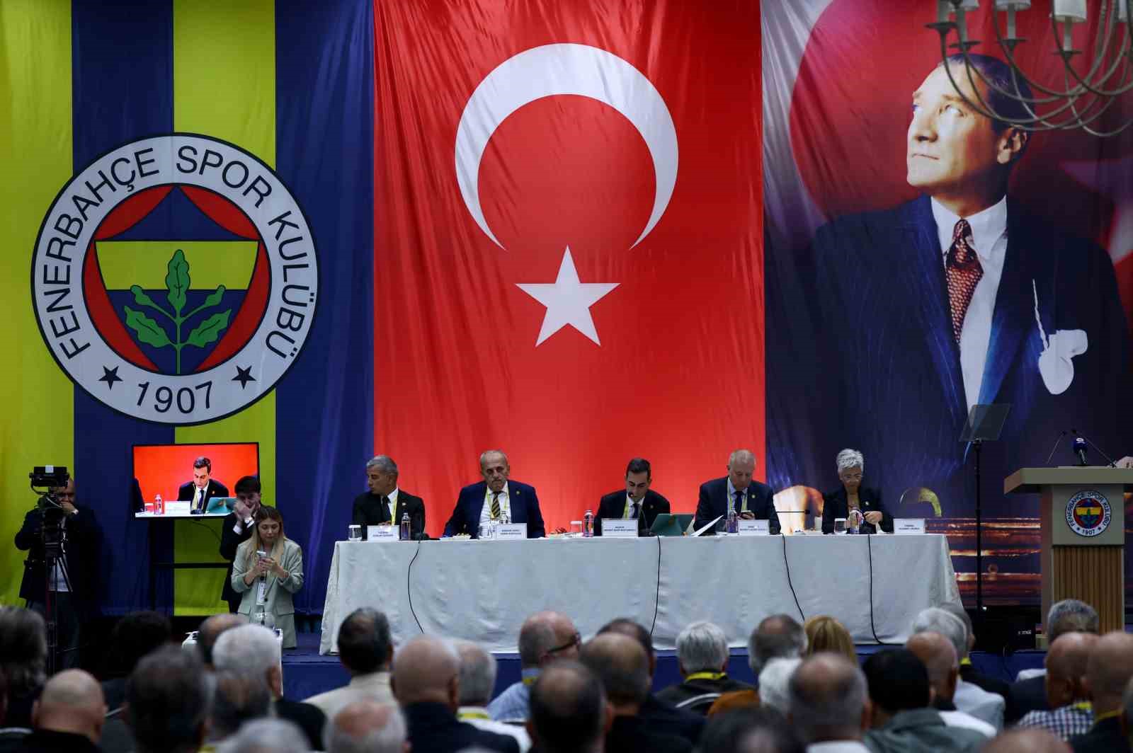 fenerbahce-yuksek-divan-kurulu-toplantisi-basladi
