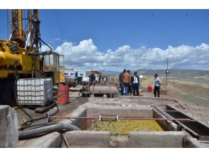 Erzincan’da Ki Petrol Arama Sondajında 500 Metreye İnildi