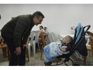 Tepebaşı Belediyesi 4 Mahalleyi İftar Sofralarında Buluşturdu