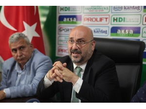 Mustafa Bozbağ: “Sen Markette Futbolcuyu Tokatlarsan Gider”