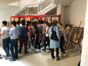 Suriyeli Çocuklar Arkeoloji Müzesini Gezdi