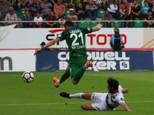 Spor Toto Süper Lig: T.m. Akhisarspor: 1 - Osmanlıspor: 1 (İlk Yarı)