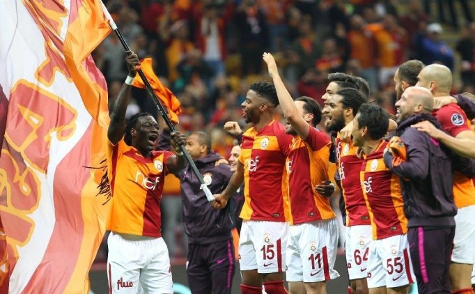 Galatasaray'ın Kutlamasına Disney Sürprizi!