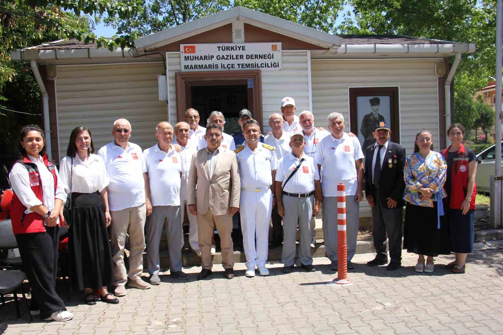 marmaris-te-kibris-gazileri-yine-cagrilsa-vatan-icin-goreve-haziriz
