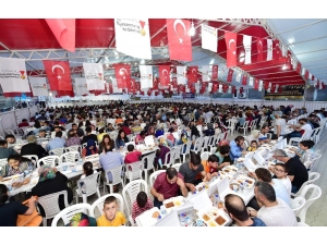 Başkan Erkoç İftar Çadırında