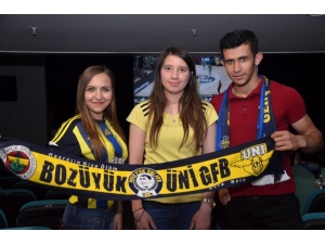 Fenerbahçeliler Basketbol Heyecanını Dev Ekranda Yaşadı