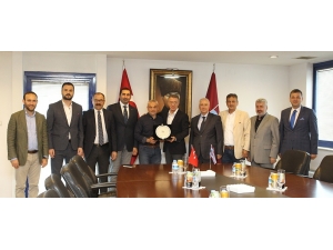 Çalımbay’a Teşekkür Plaketi Verildi