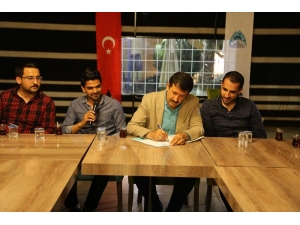 Ekinci Gençlerle Bir Araya Geldi