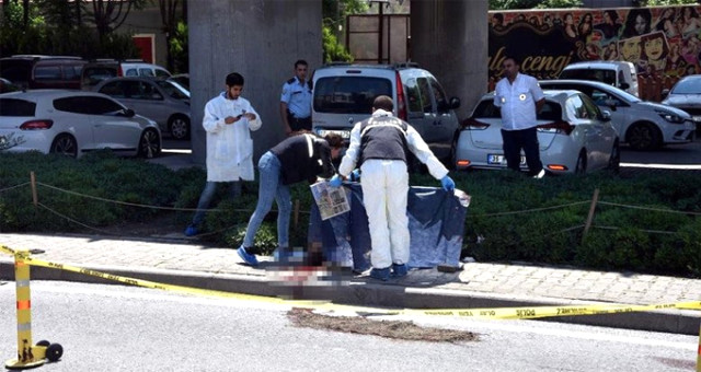 Oğlunun Katilinin Babasını Öldürdü, Katil Kayınvalidesinin Dolabından Çıktı!