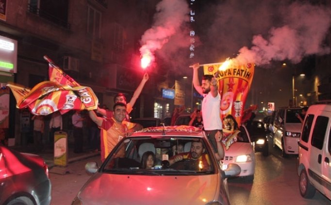 Trakya'da Sarı-Kırmızı Şampiyonluk Kutlaması