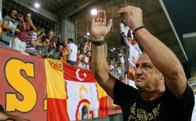 Cumhurbaşkanı Erdoğan'dan Galatasaray'a Tebrik!