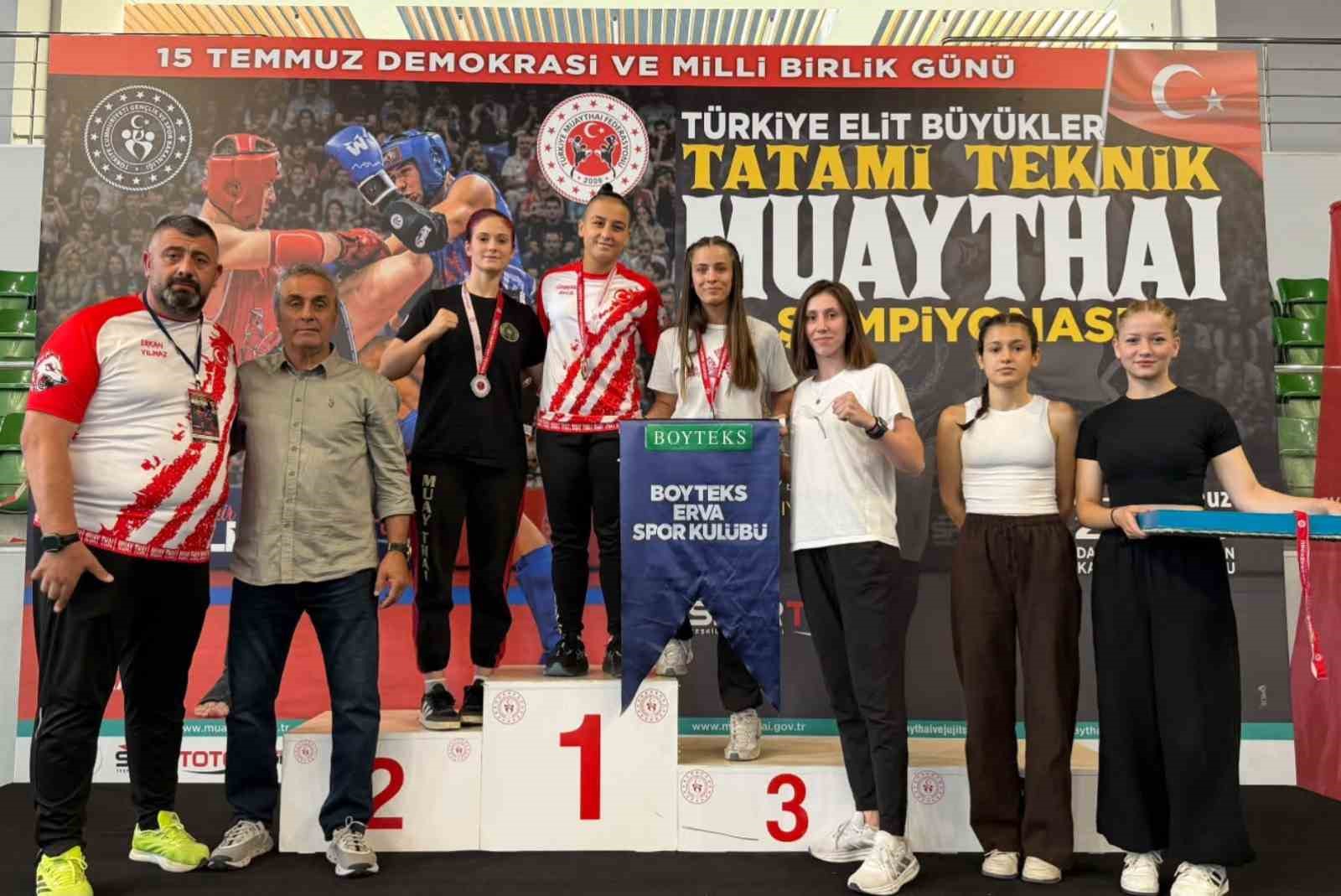 manisali-muaythaiciler-turkiye-sampiyonasi-na-damga-vurdu