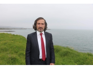 Prof. Dr. Cemal Dinçer: "Karadeniz Kirleniyor, Balık Türleri De Giderek Yok Oluyor"