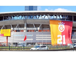 Galatasaray, 21’i Stada Astı!