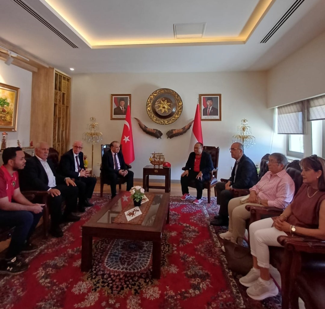 engelli-derneklerinden-endonezya-buyukelciligi-nde-is-birligi-gorusmesi