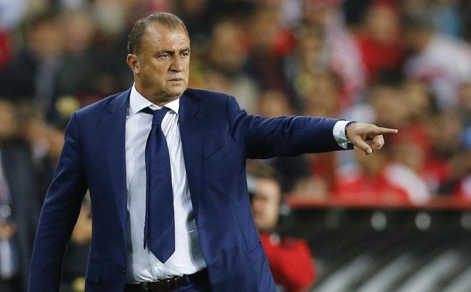 Fatih Terim'den 'şampiyon Ligi' Kutlamalı Şov!