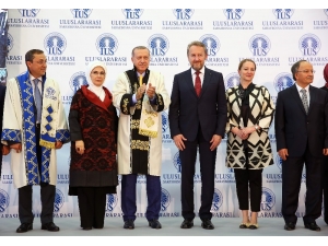 Cumhurbaşkanı Erdoğan: “Fetö Toplumun Her Alanına Kollarını Dolamış Bir Ahtapot Olarak Varlığını Sürdürmeye Çalışıyor”