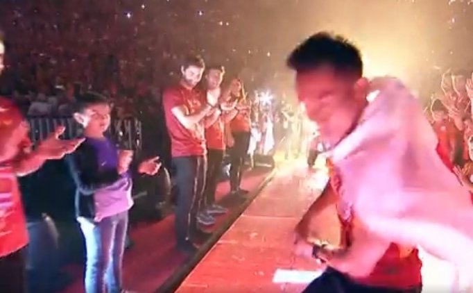 Nagatomo'dan 'samuray' Şov