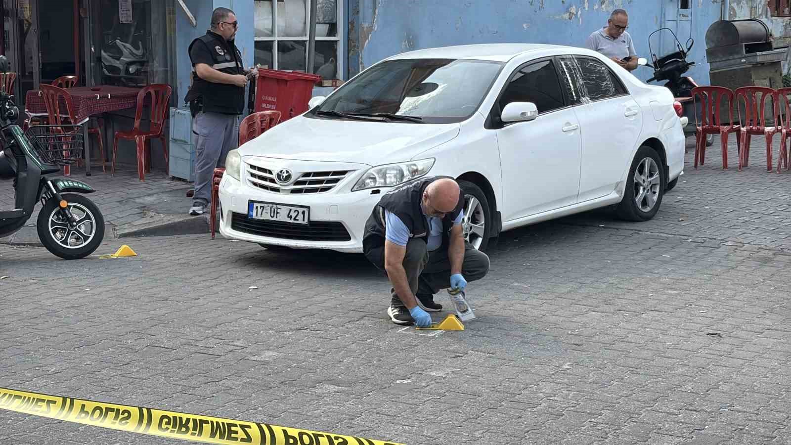 canakkale-de-kavgada-silahtan-seken-kursunla-bir-kisi-yaralandi