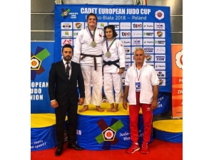 Salihlili Judocu Polonya’dan Gümüş Madalya İle Döndü