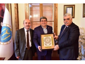 İl Müftüsü Akkuş, Başkan Can İle Bir Araya Geldi